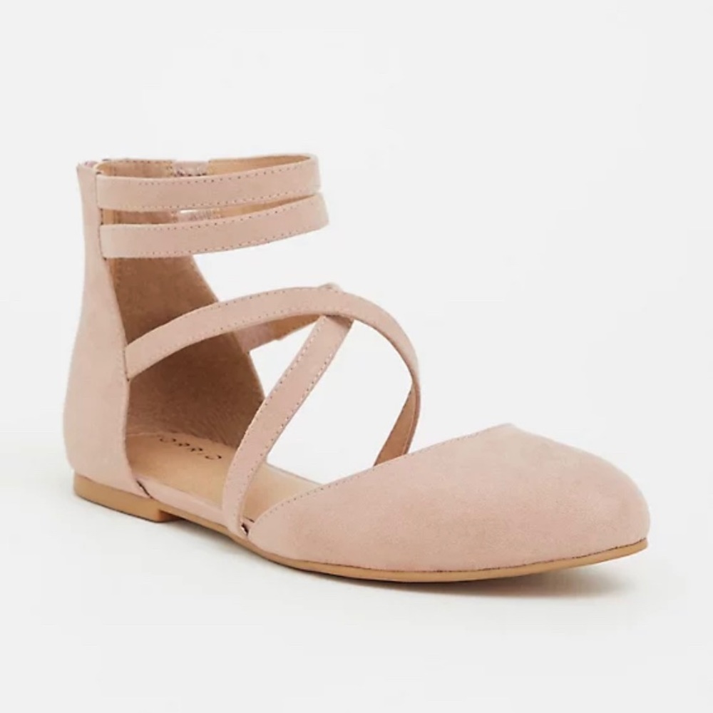 Torrid Camel Criss Cross Flat
